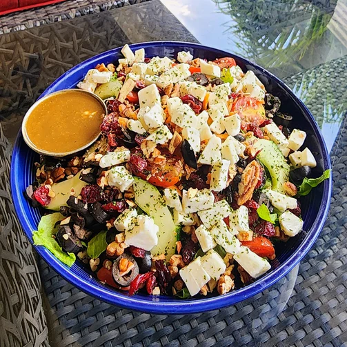 Ciao Bella Salad (cafe)