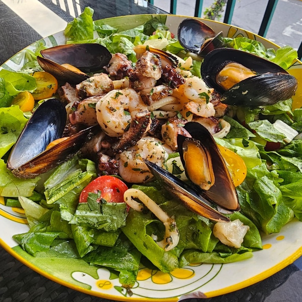 "Di Mare" Seafood Salad 