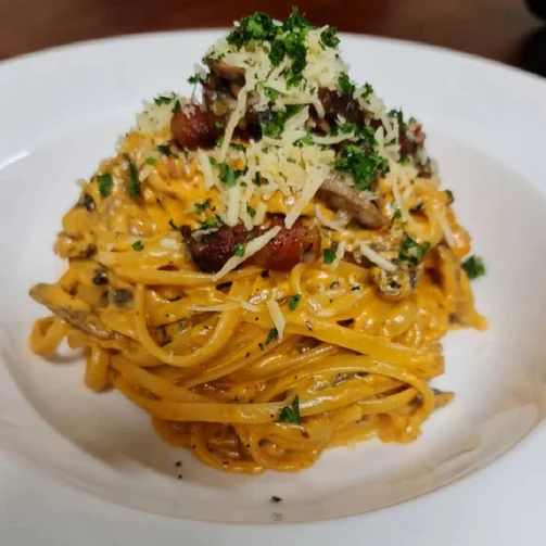 Pasta Boscaiola (Fettuccine)