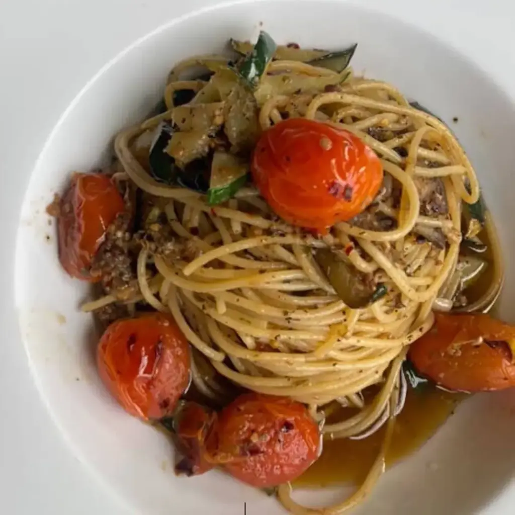 Mediterrean Spaghetti (Spicy)