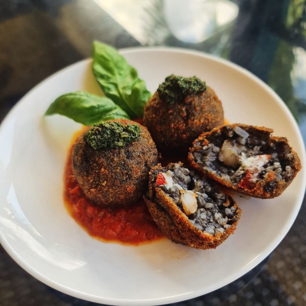 Arancini Squid Ink (2pcs)