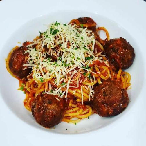Spaghetti & Meatballs