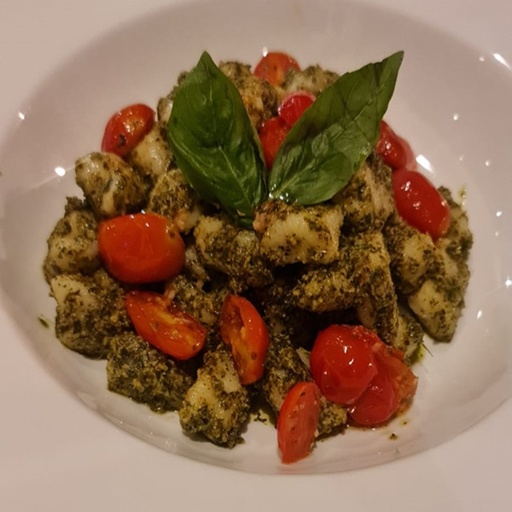 Gnocchi, Pesto & Cherry Tomatoes