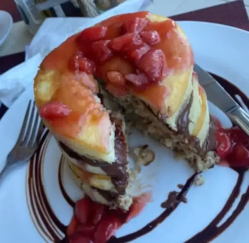 Hazelnut Chocolate & Strawberries Pancakes 