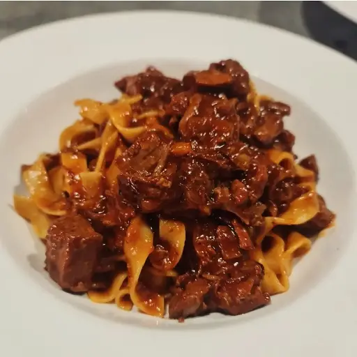 Fettuccine Neapolitan Ragu 